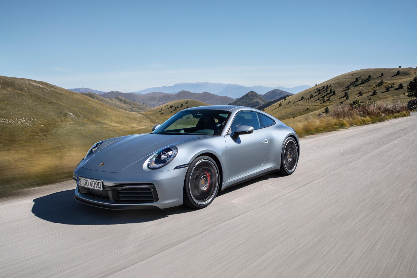 mid Zuffenhausen - Der neue Porsche 911 ist auch in achter Generation der Sportwagen schlechthin geblieben. Porsche