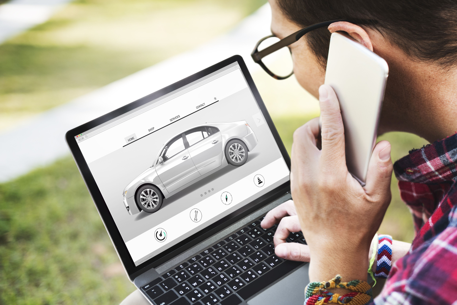 mid Groß-Gerau - Die Preise für gebrauchte Kleinwagen und Mittelklasse-Fahrzeuge steigen aktuell deutlich an. Rawpixel Ltd@fotolia.com