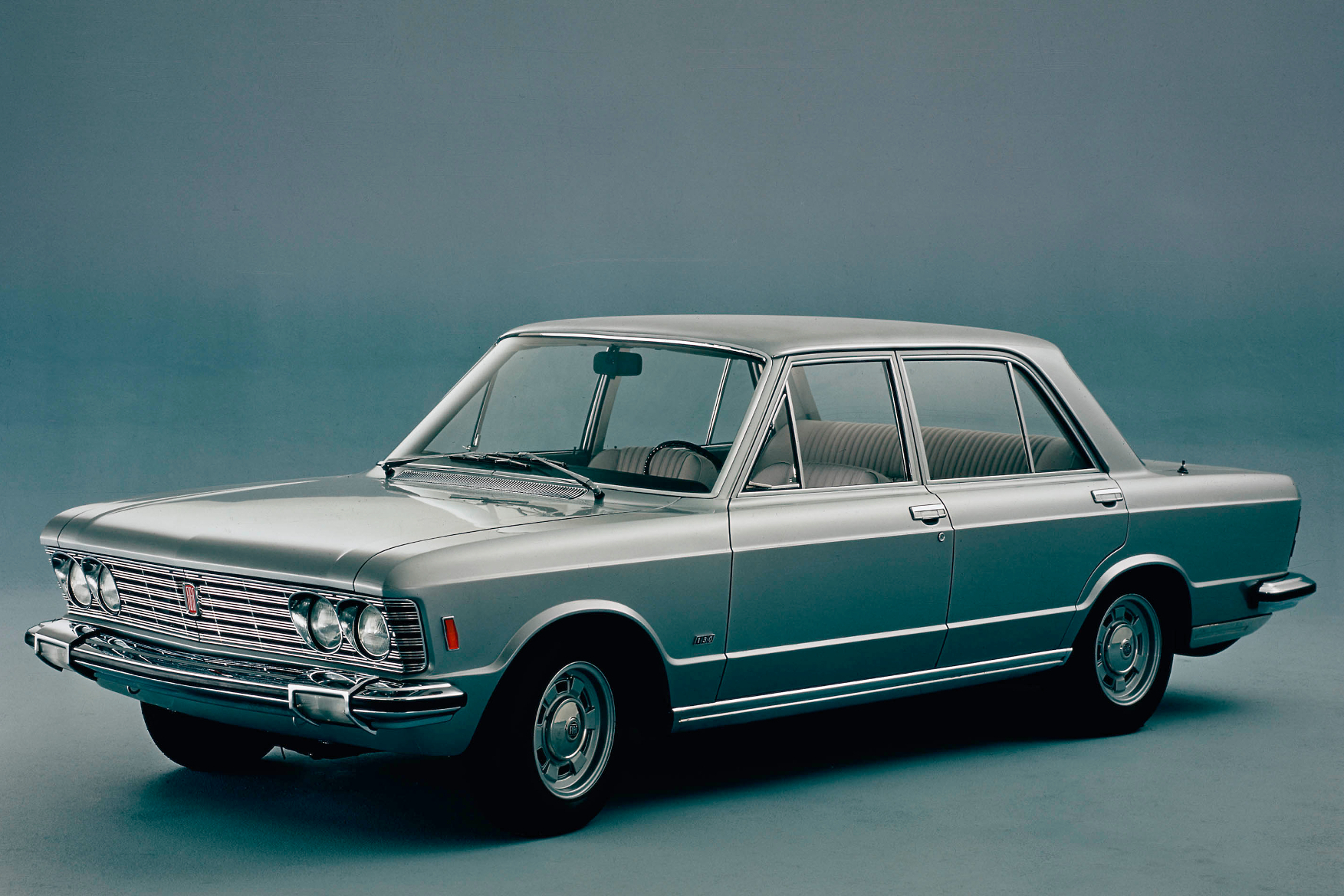 mid Groß-Gerau - Staatsmännisch: Der fünfsitzige Fiat 130 mit seinem Sechszylinder-V-Motor leistet 140 PS und bringt es auf 180 km/h Spitze. Fiat