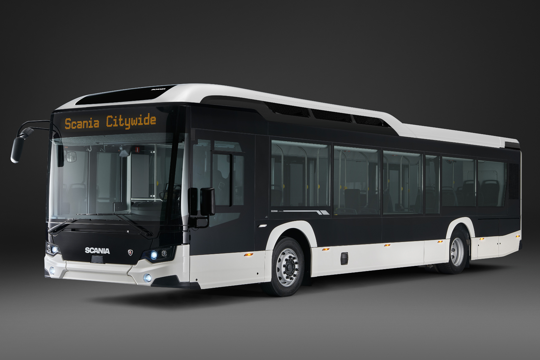 mid Groß-Gerau - Die neue Citywide Baureihe zeichnet sich durch einen geringeren Kraftstoffverbrauch, eine höhere Fahrgastkapazität, ein besseres Fahrverhalten und einen deutlich höheren Fahrgast- und Fahrerkomfort aus. Scania
