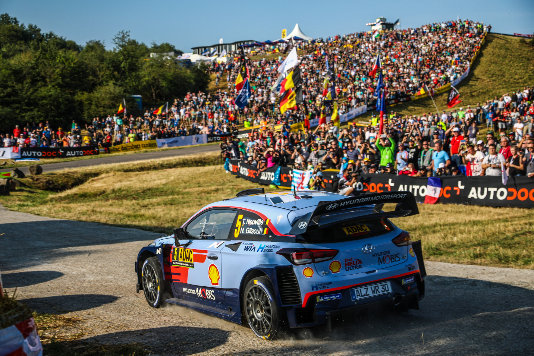 mid Groß-Gerau - Hyundai gewinnt in der Rallye-Weltmeisterschaft erstmals den Hersteller-Titel. Hyundai