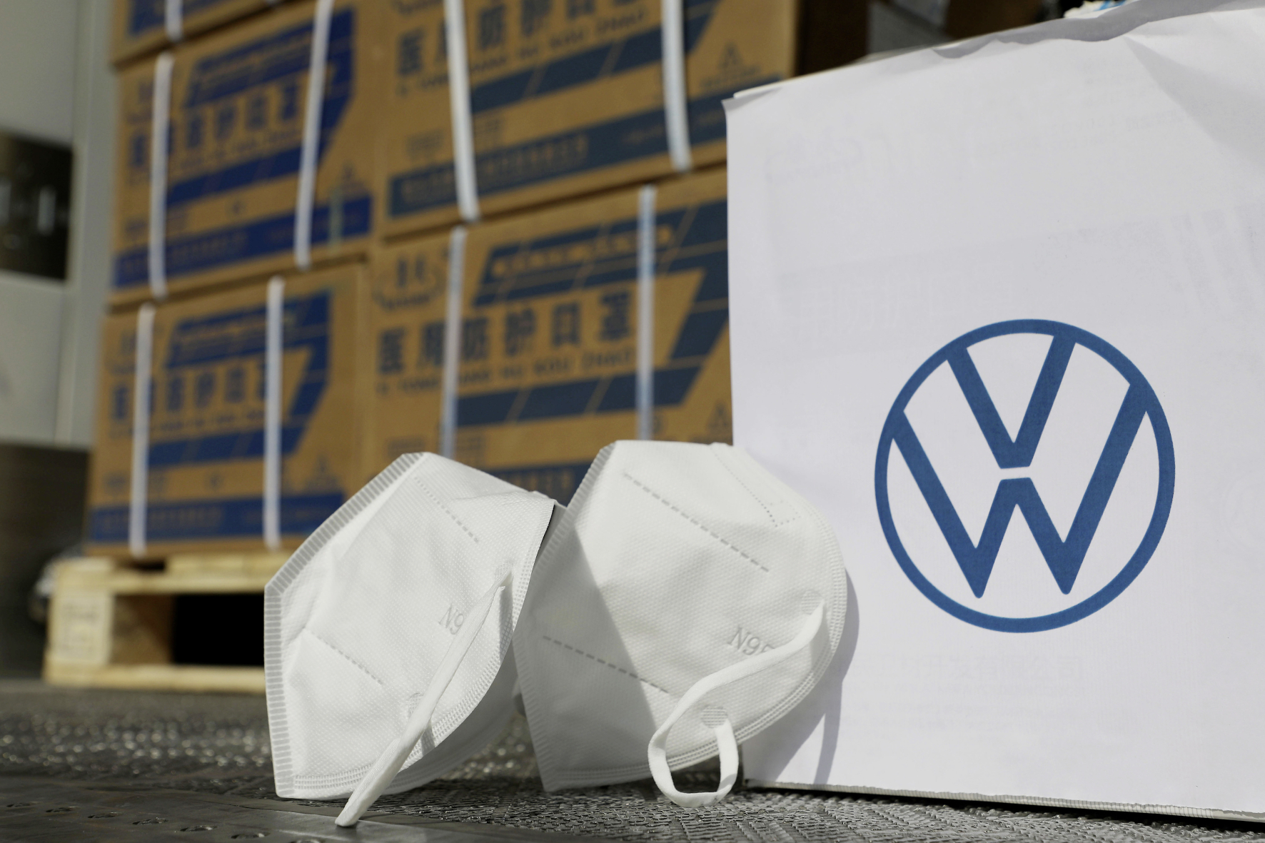 mid Groß-Gerau - VW stellt medizinisch ausgebildete Mitarbeiter auf Wunsch frei. VW